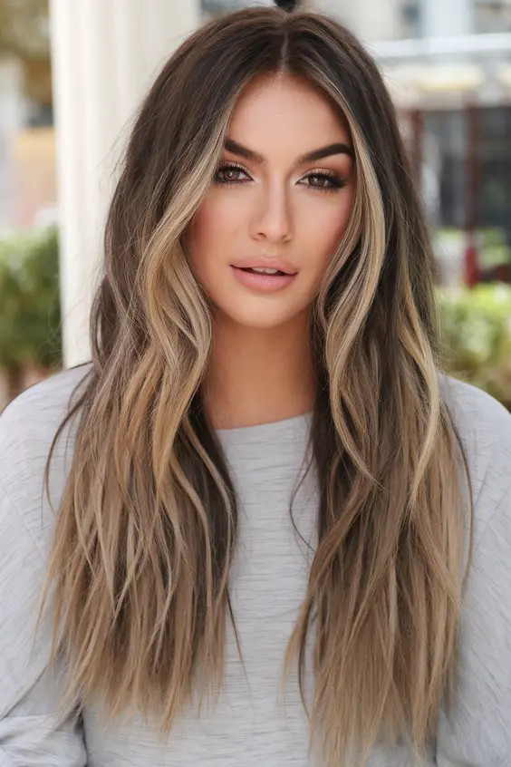 Discover Stunning Hairstyles for Long Hair 2025 - Trends You’ll Love!