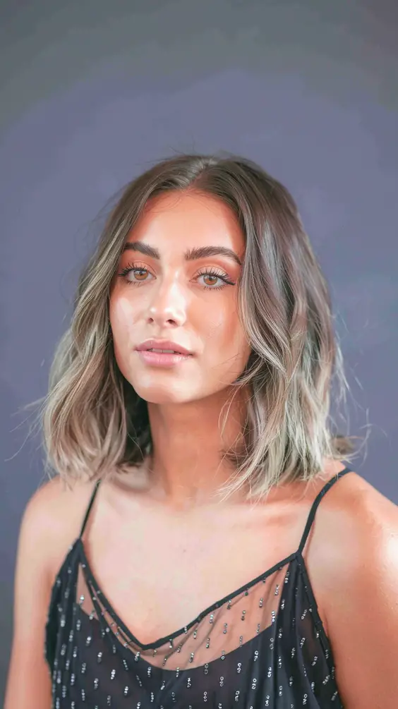 Embrace Spring Highlights for Brunettes 2025: Bold and Elegant Trends