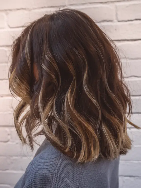 Embrace Spring Highlights for Brunettes 2025: Bold and Elegant Trends