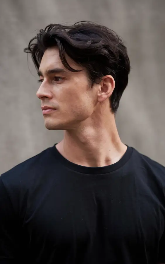 Top Men’s Spring Haircuts 2025: Medium Cuts Guide