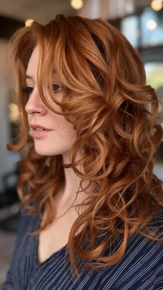 Spring Auburn Hair Colors Ideas 2025: Natural Red and Copper Highlights