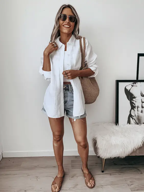 Beach Outfits Women Ideas 2025: Stylish & Effortless Looks for Summer