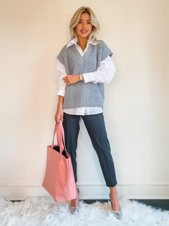 Spring Outfit Ideas for Women Over 50 – Casual and Chic Looks for 2025